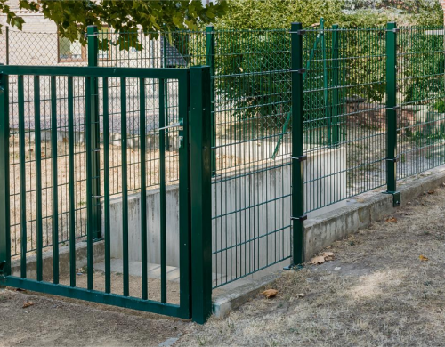 cerca-estrutura-fechado-verde